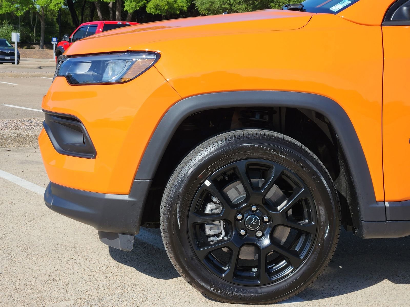 New 2026 Jeep Compass Latitude image 8