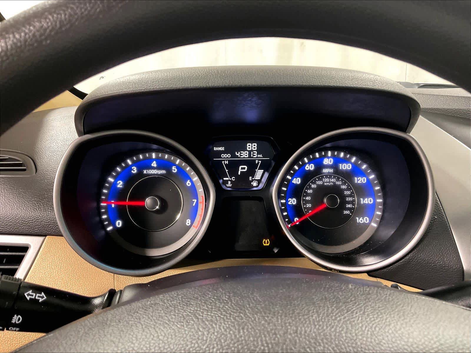 Used 2013 Hyundai Elantra GLS w/ Preferred Pkg FWD image 24