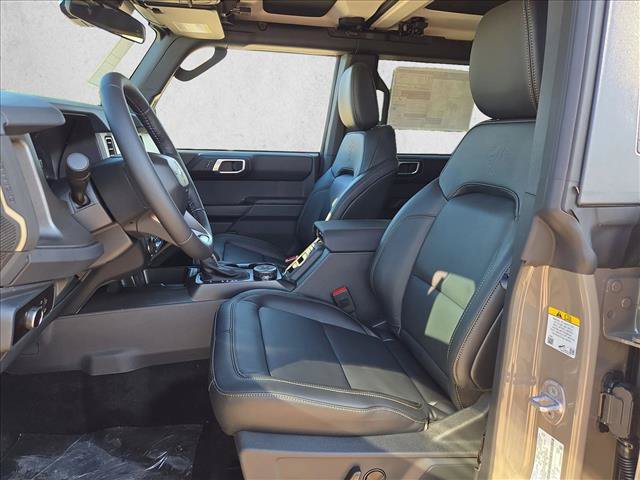 New 2026 Ford Bronco Badlands AWD/4WD image 4