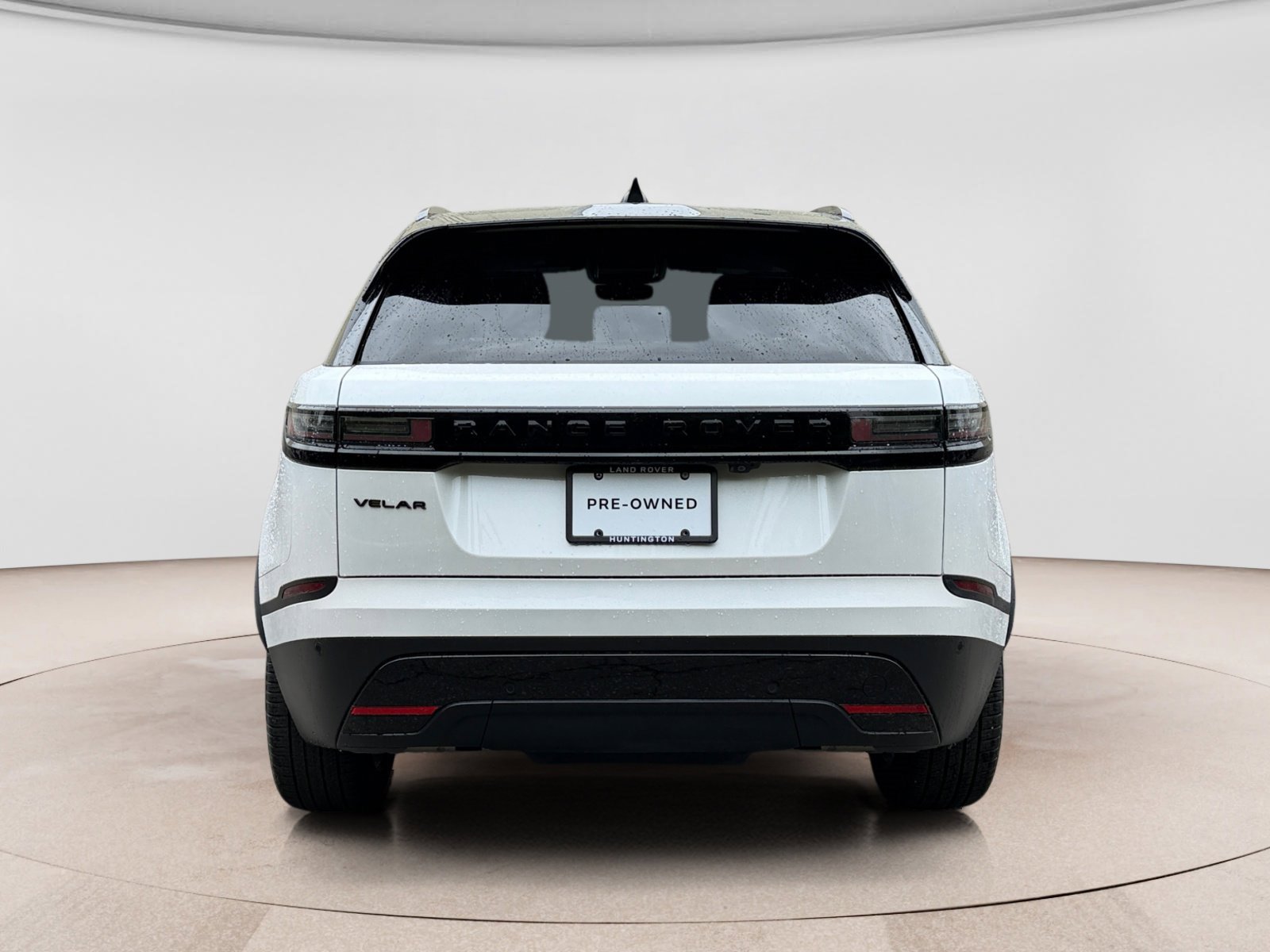 Used 2024 Land Rover Range Rover Velar S AWD/4WD image 4
