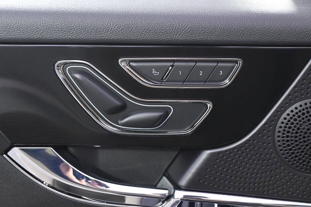 New 2026 Lincoln Corsair Reserve image 12