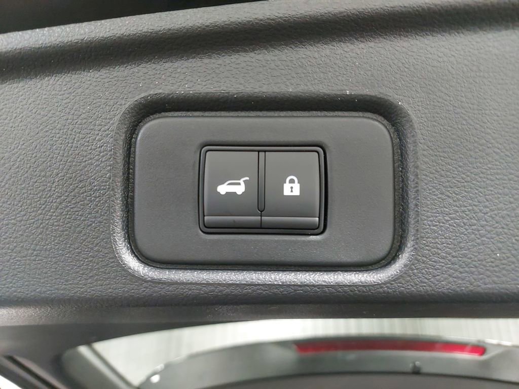 New 2026 Nissan Pathfinder SV image 15