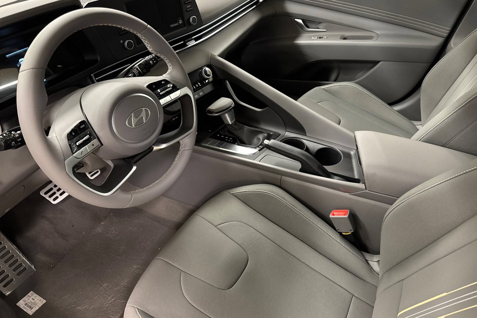 New 2026 Hyundai Elantra Sport FWD image 10