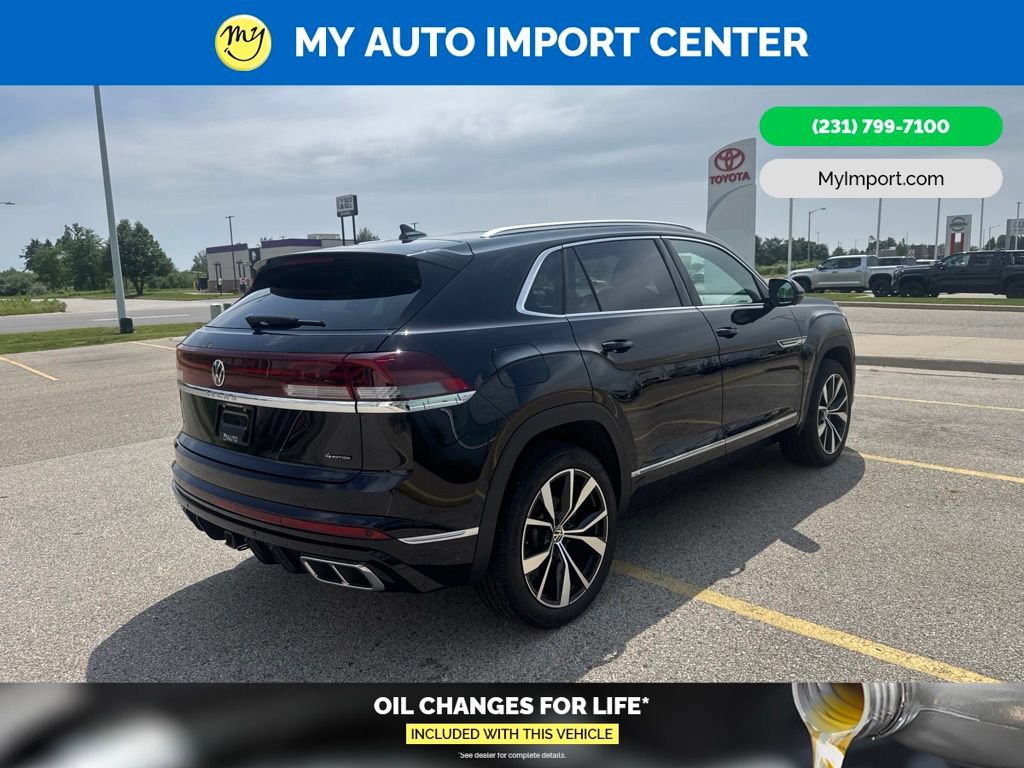 Used 2025 Volkswagen Atlas Cross Sport SEL Premium R-Line AWD/4WD image 7