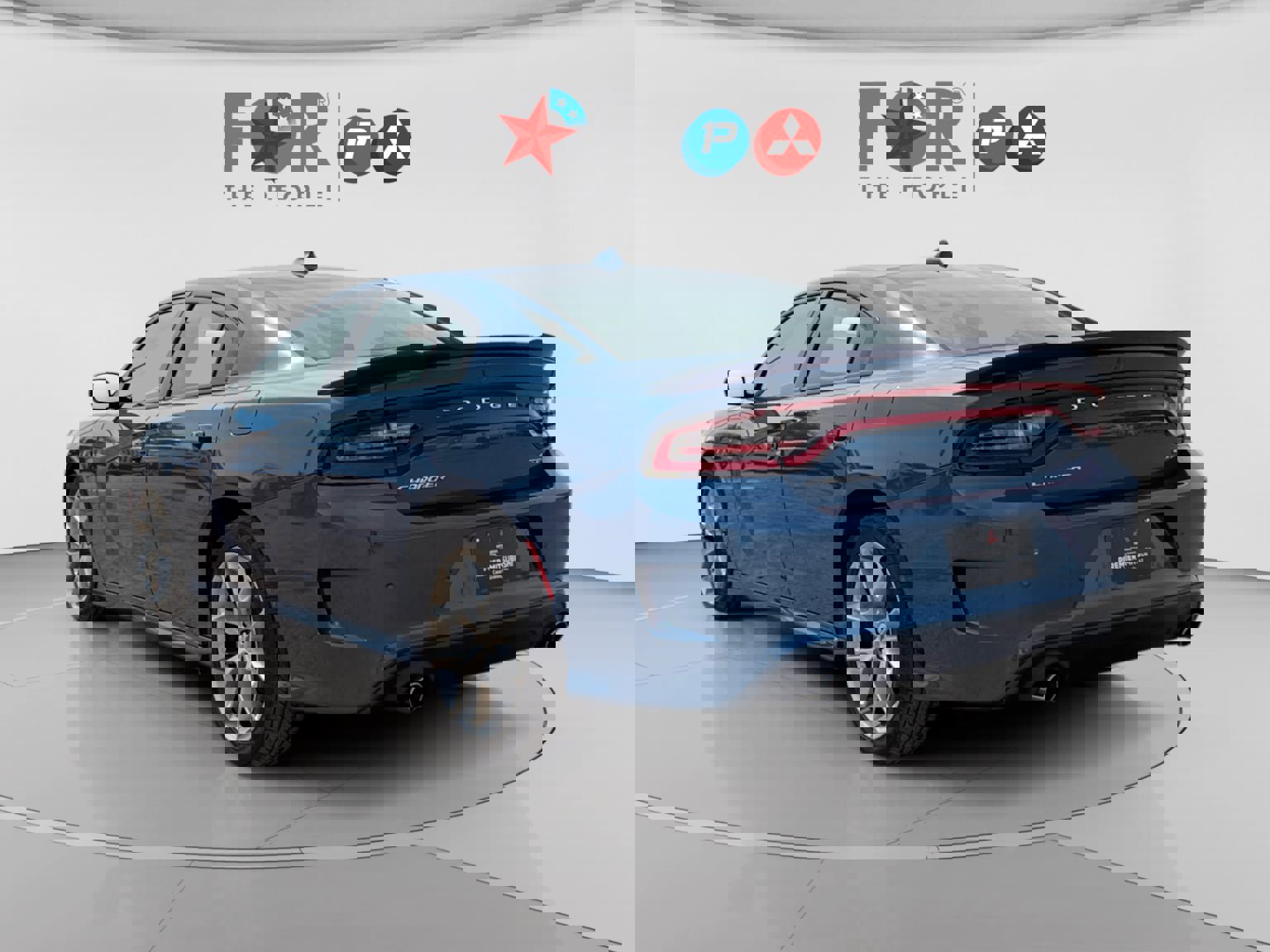 Used 2023 Dodge Charger GT image 3