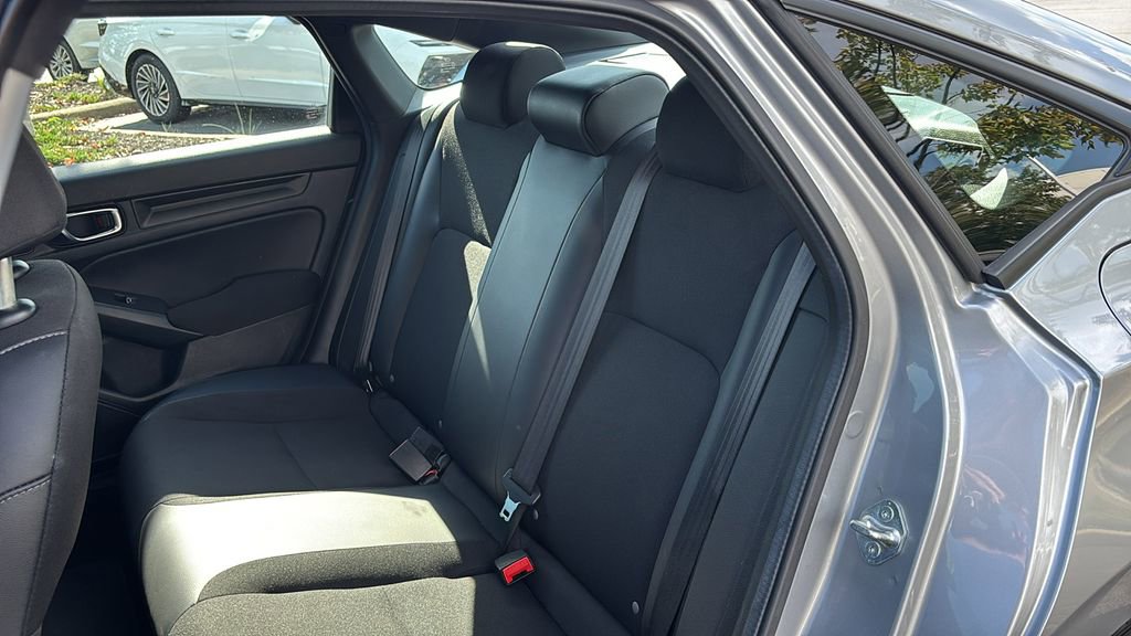 Used 2024 Honda Civic Sport image 27