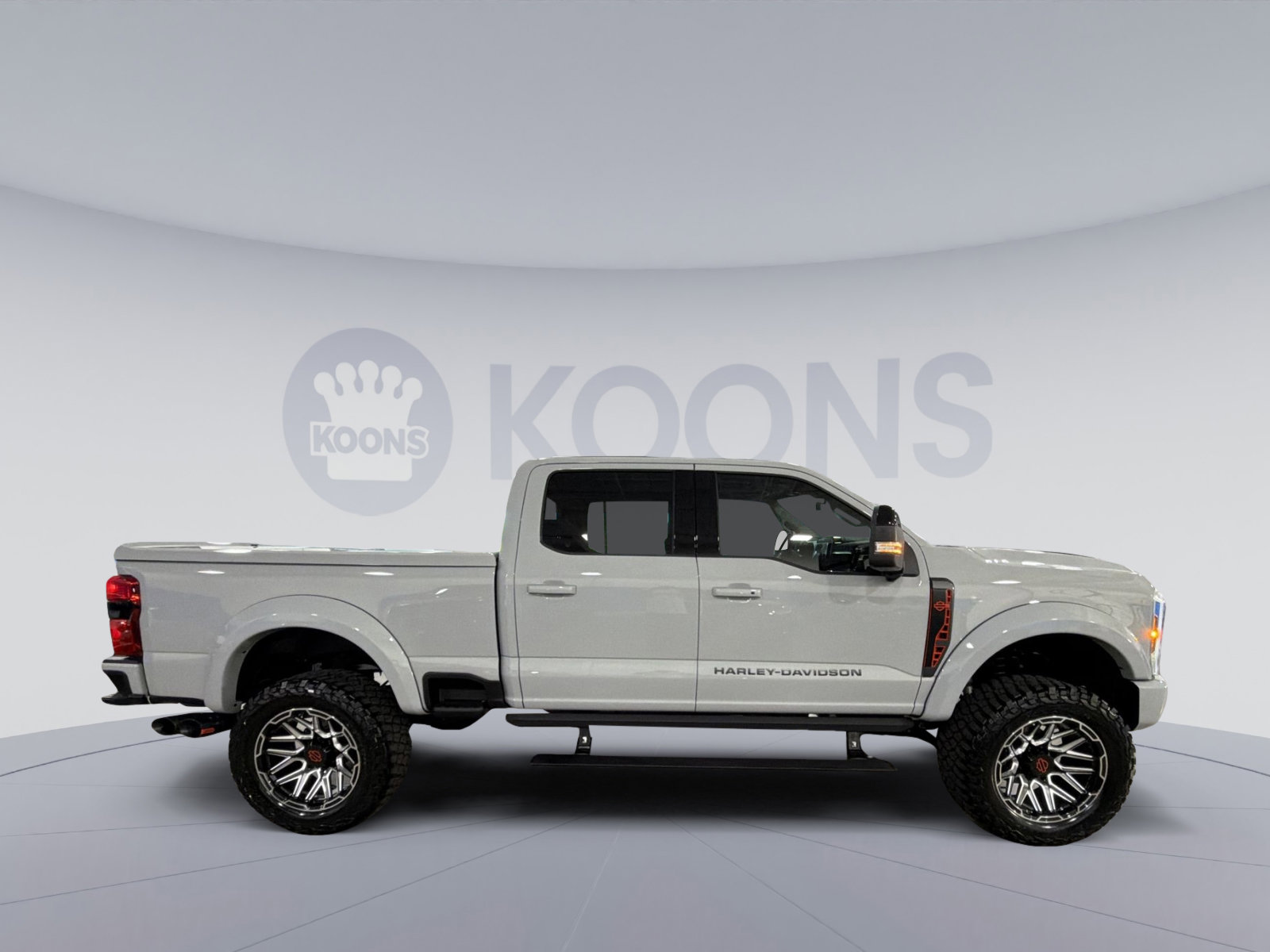 New 2026 Ford F250 Lariat w/ Black Appearance Package image 8