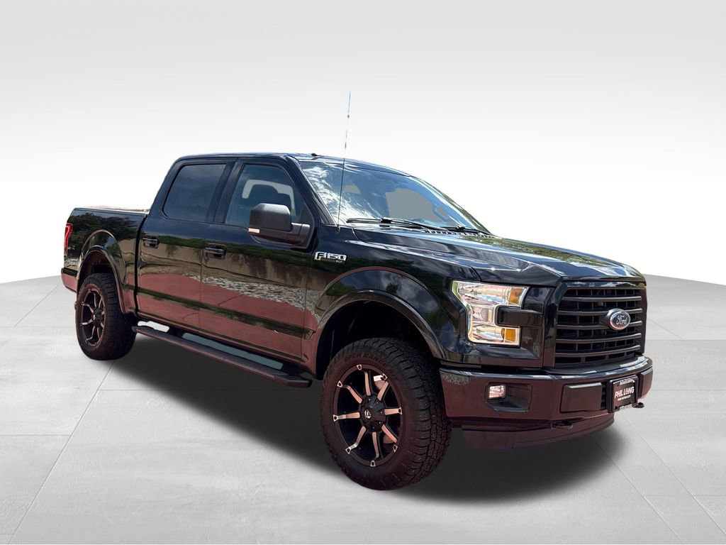 Used 2016 Ford F150 XLT w/ Equipment Group 301A Mid AWD/4WD image 4