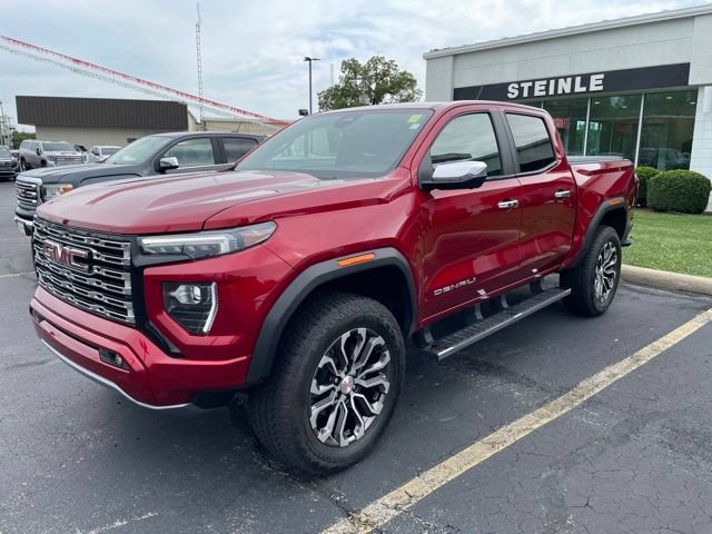 Used 2026 GMC Canyon Denali AWD/4WD image 3