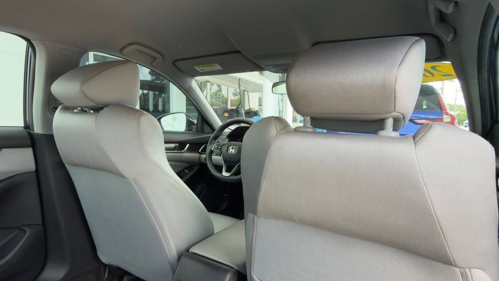 Used 2020 Honda Accord LX image 7
