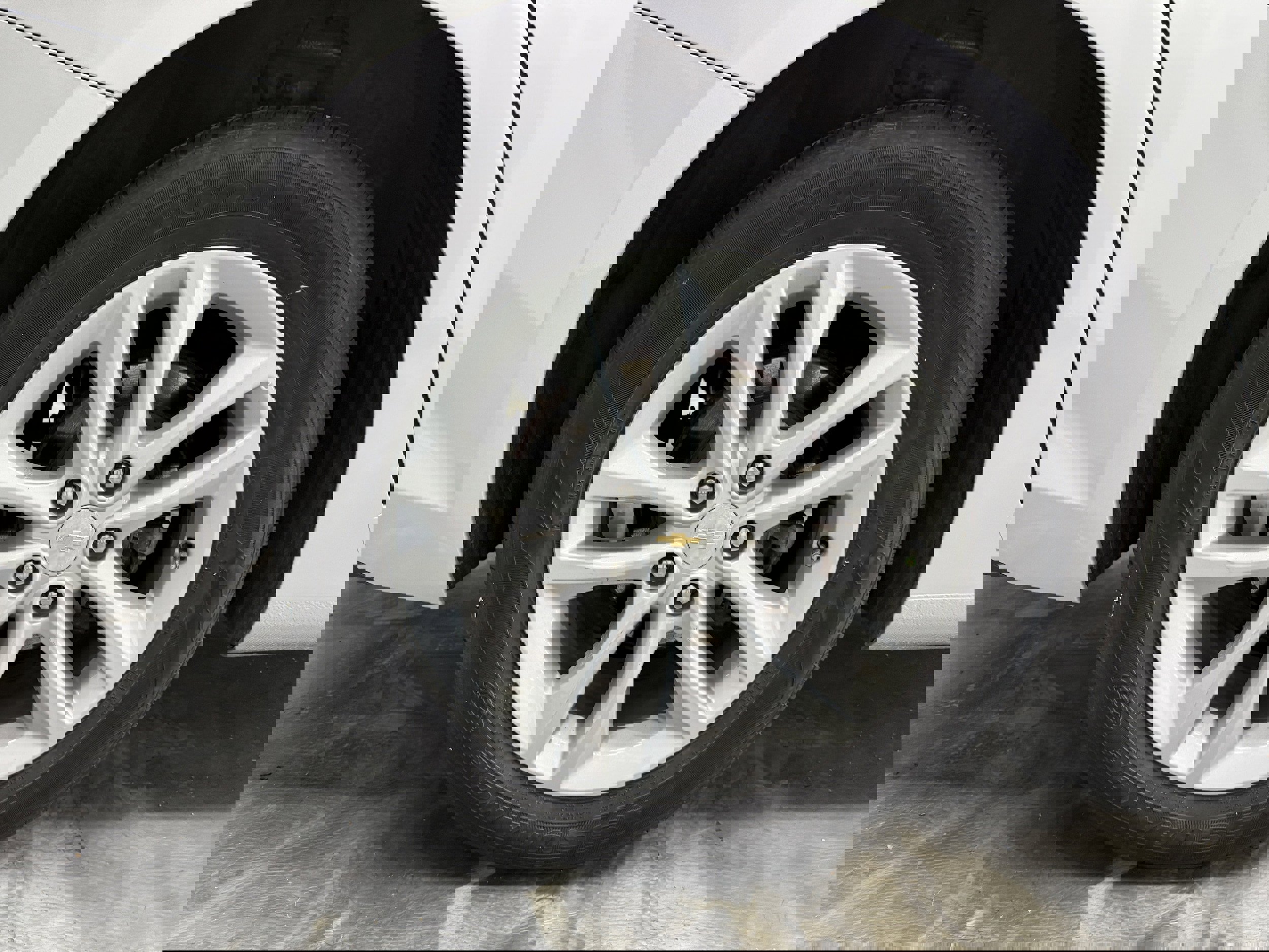 Used 2018 Chevrolet Malibu LT image 27