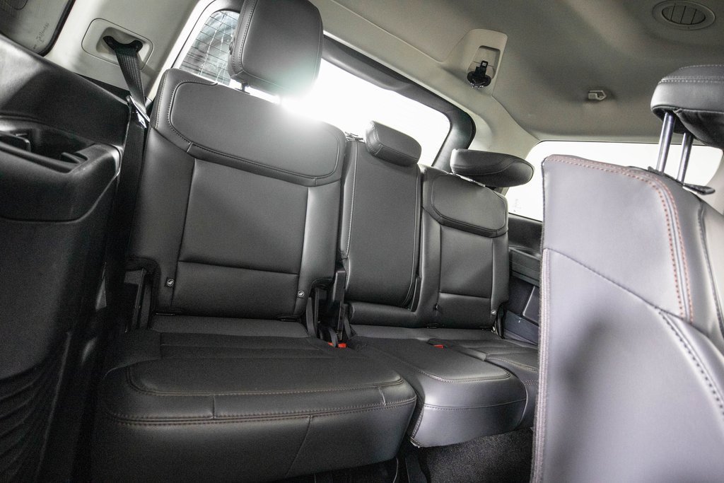 Used 2025 Ford Expedition Active image 13