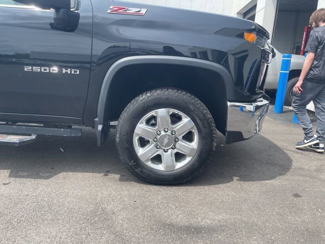 Used 2020 Chevrolet Silverado 2500 LTZ w/ LTZ Convenience Package image 10