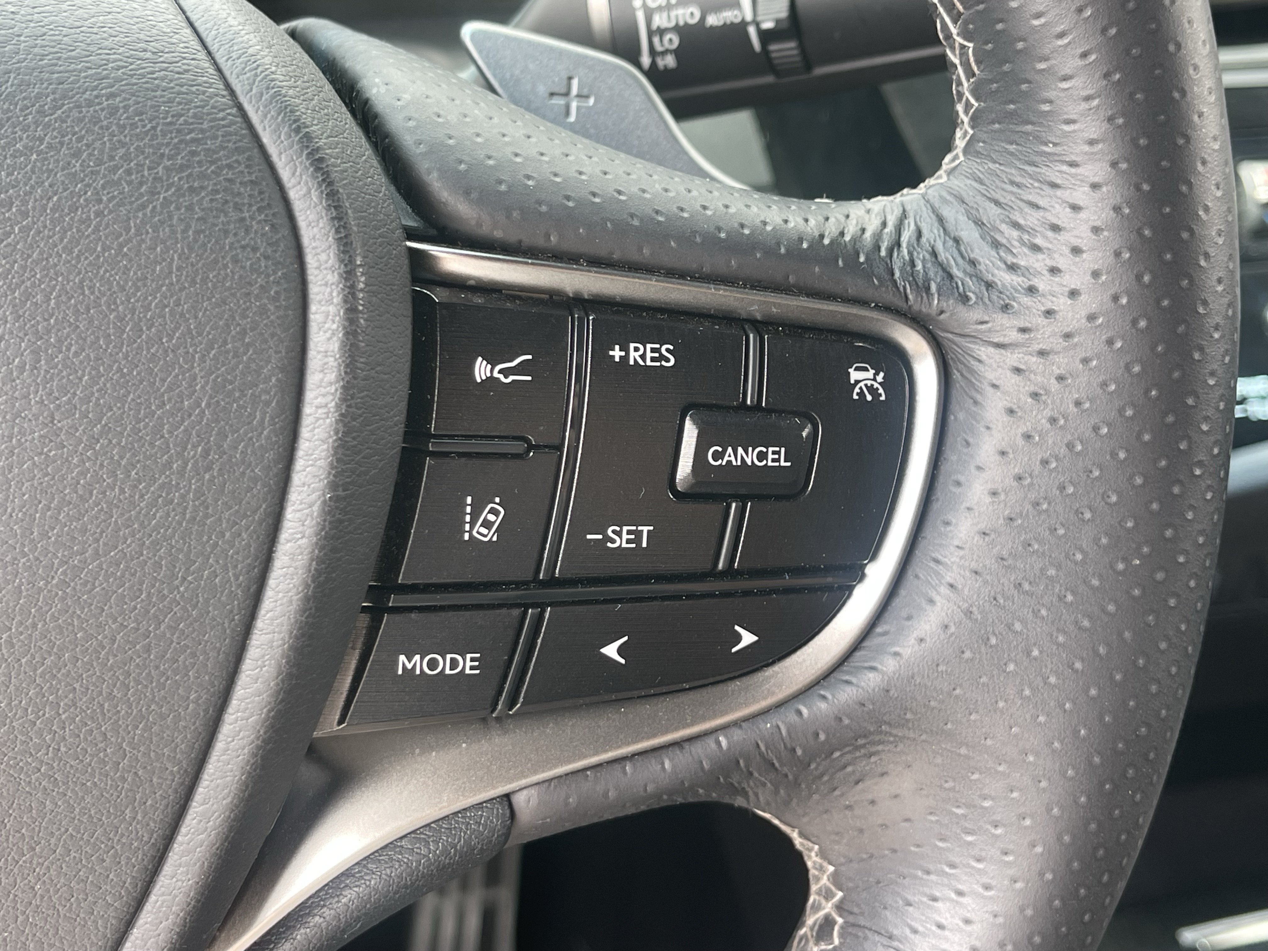 Used 2023 Lexus ES 350 F Sport w/ Accessory Package (Z2) FWD image 23
