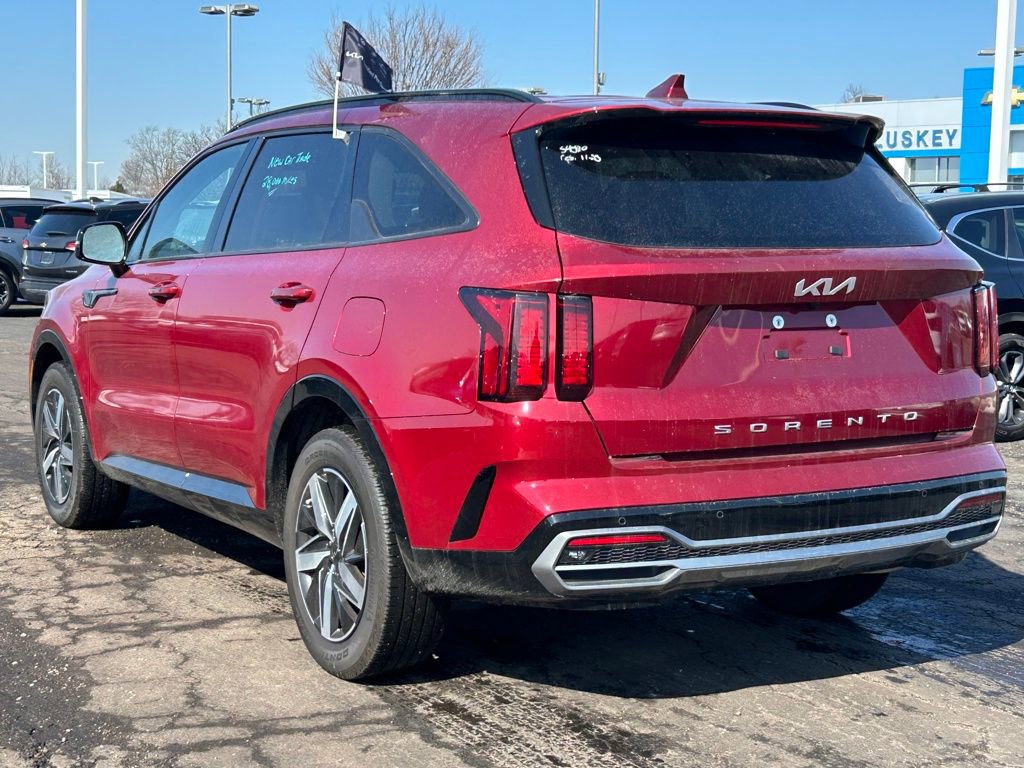 Certified 2022 Kia Sorento S image 5