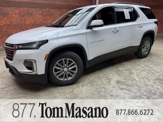 Used 2023 Chevrolet Traverse LT