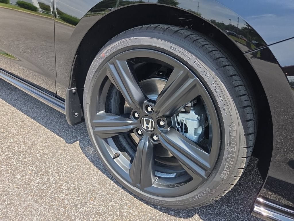 New 2026 Honda Accord Sport image 9