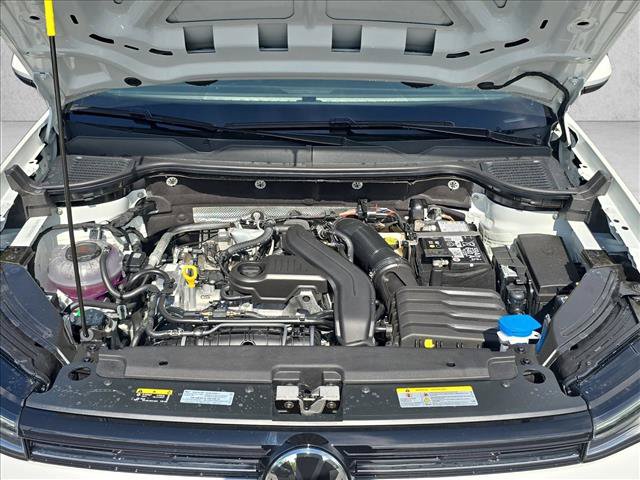 New 2026 Volkswagen Taos SE FWD image 21
