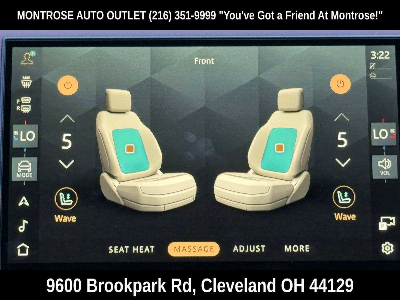 New 2026 Land Rover Range Rover SE image 27