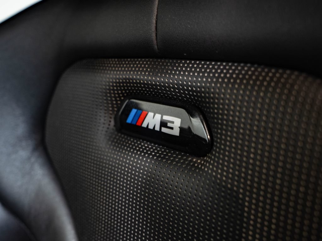 Used 2018 BMW M3 RWD image 23