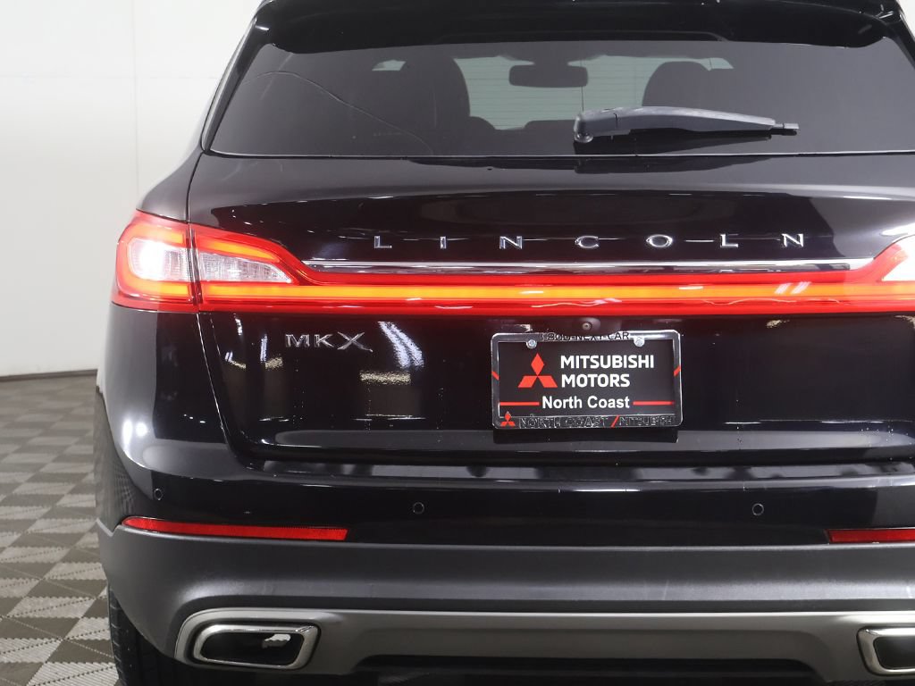 Used 2017 Lincoln MKX Select w/ Select Plus Package FWD image 14
