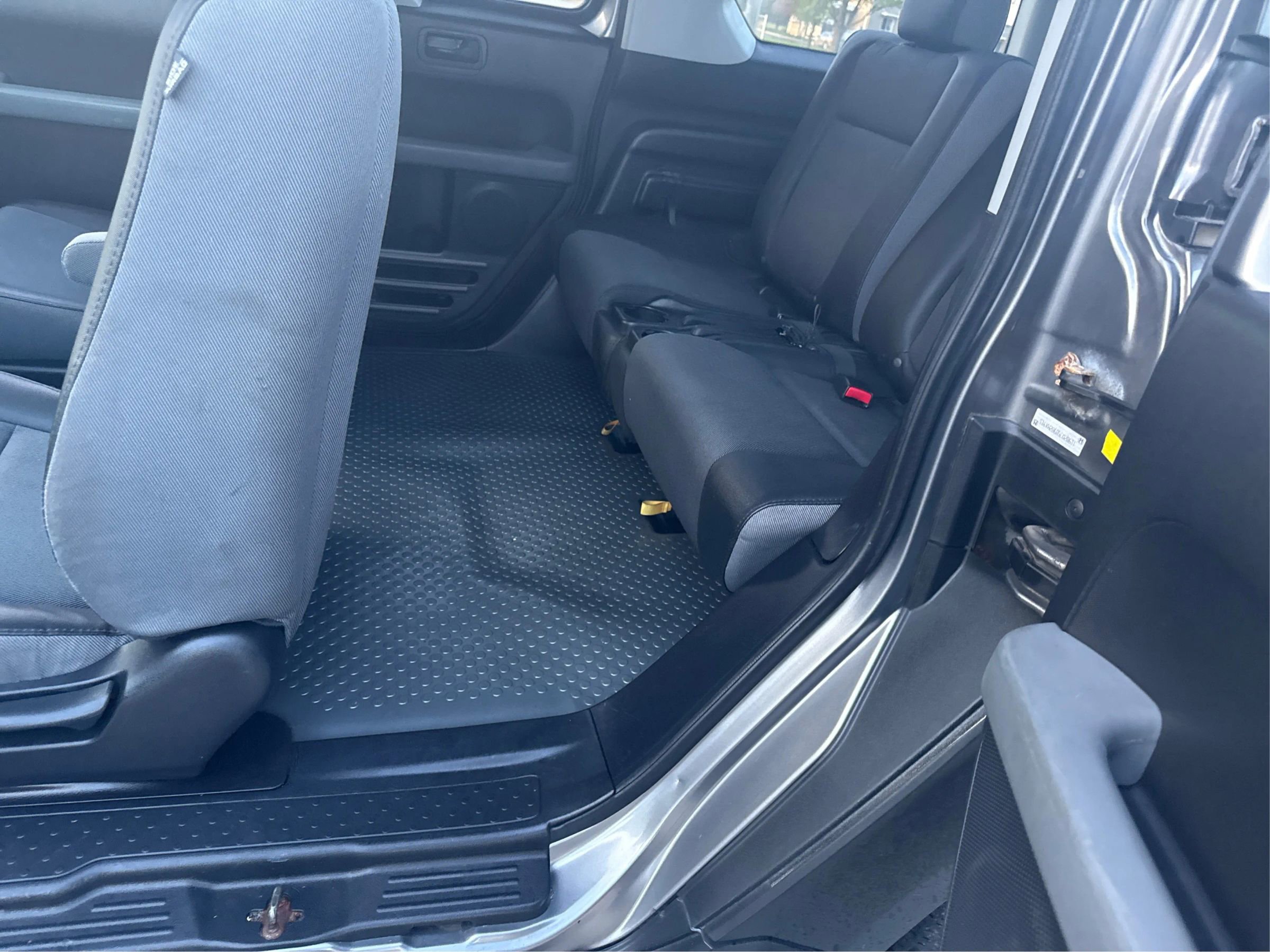 Used 2005 Honda Element EX image 11