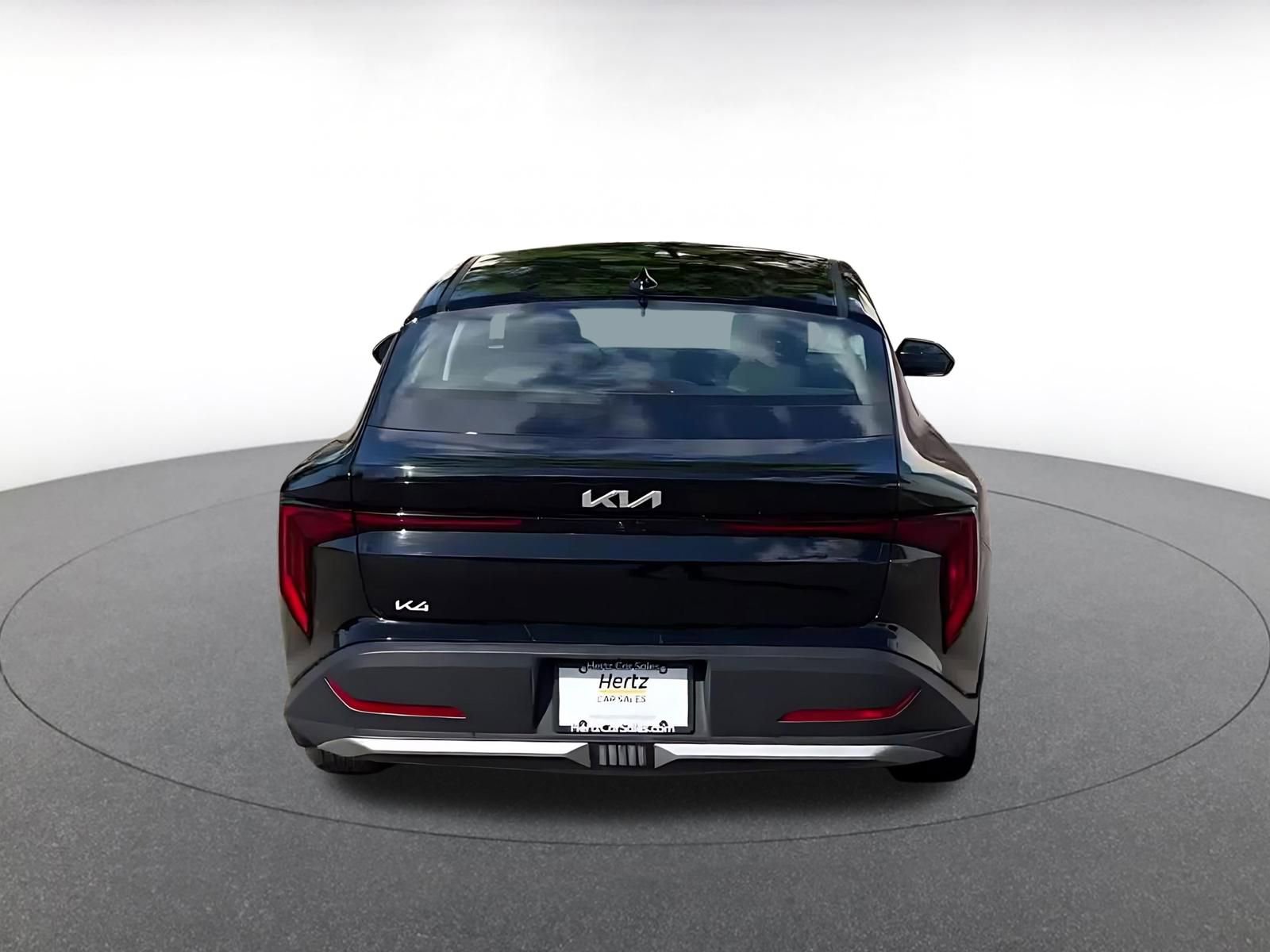 Used 2025 Kia K4 FWD image 12