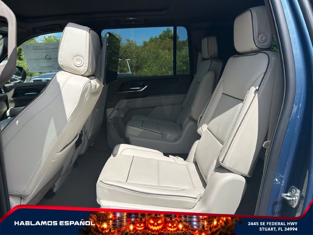 New 2027 GMC Yukon XL Denali w/ Denali Reserve Package AWD/4WD image 11