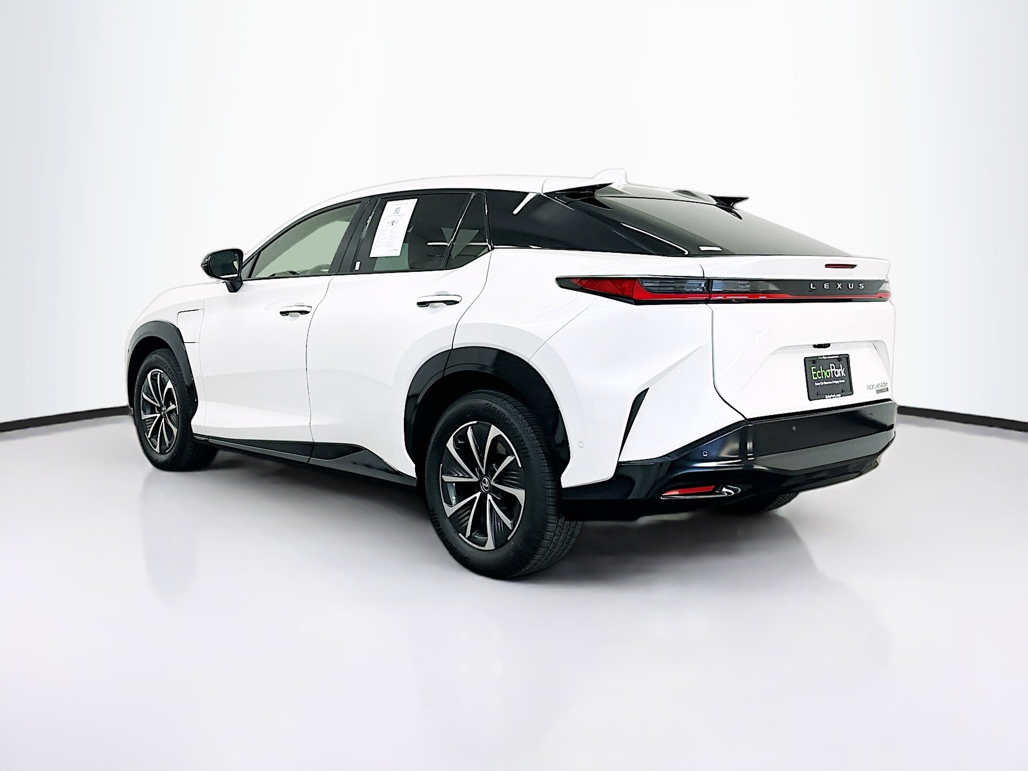 Used 2023 Lexus RZ 450e Premium w/ Technology Package AWD/4WD image 5