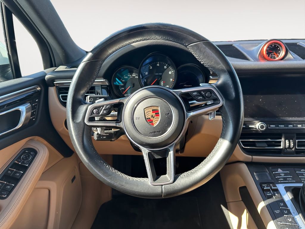 Used 2020 Porsche Macan AWD/4WD image 8