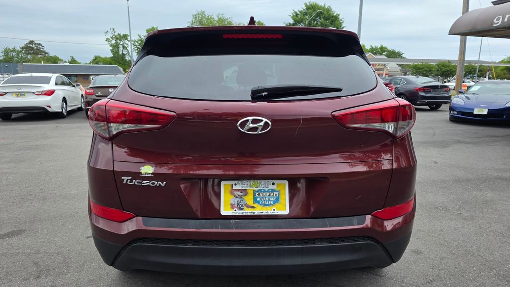 Used 2017 Hyundai Tucson SE Plus w/ Cargo Package FWD image 5
