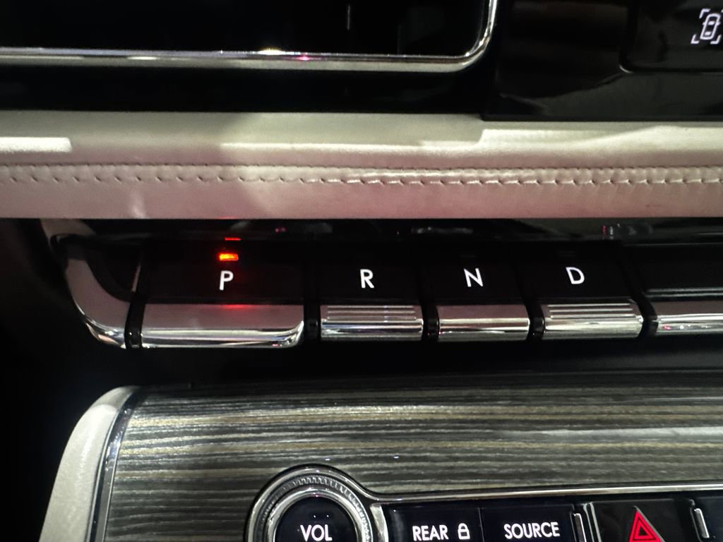 Used 2020 Lincoln Aviator Black Label w/ Dynamic Handling Package image 36