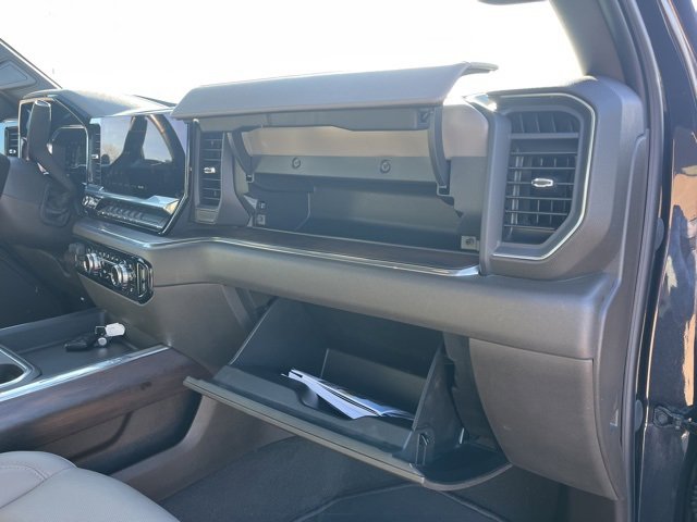 Used 2024 GMC Sierra 2500 SLT w/ SLT Premium Package image 62