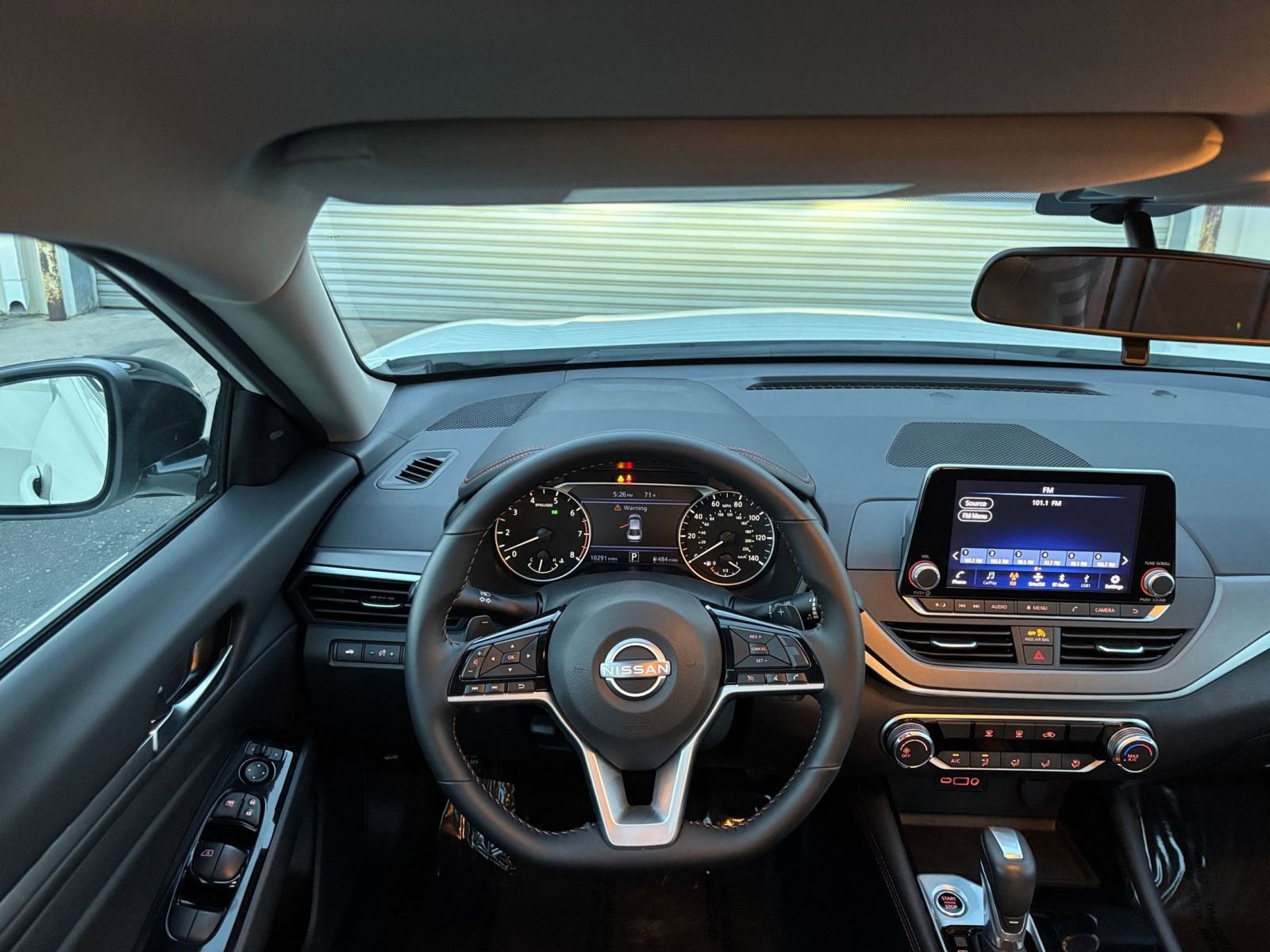 Used 2025 Nissan Altima 2.5 SR image 34