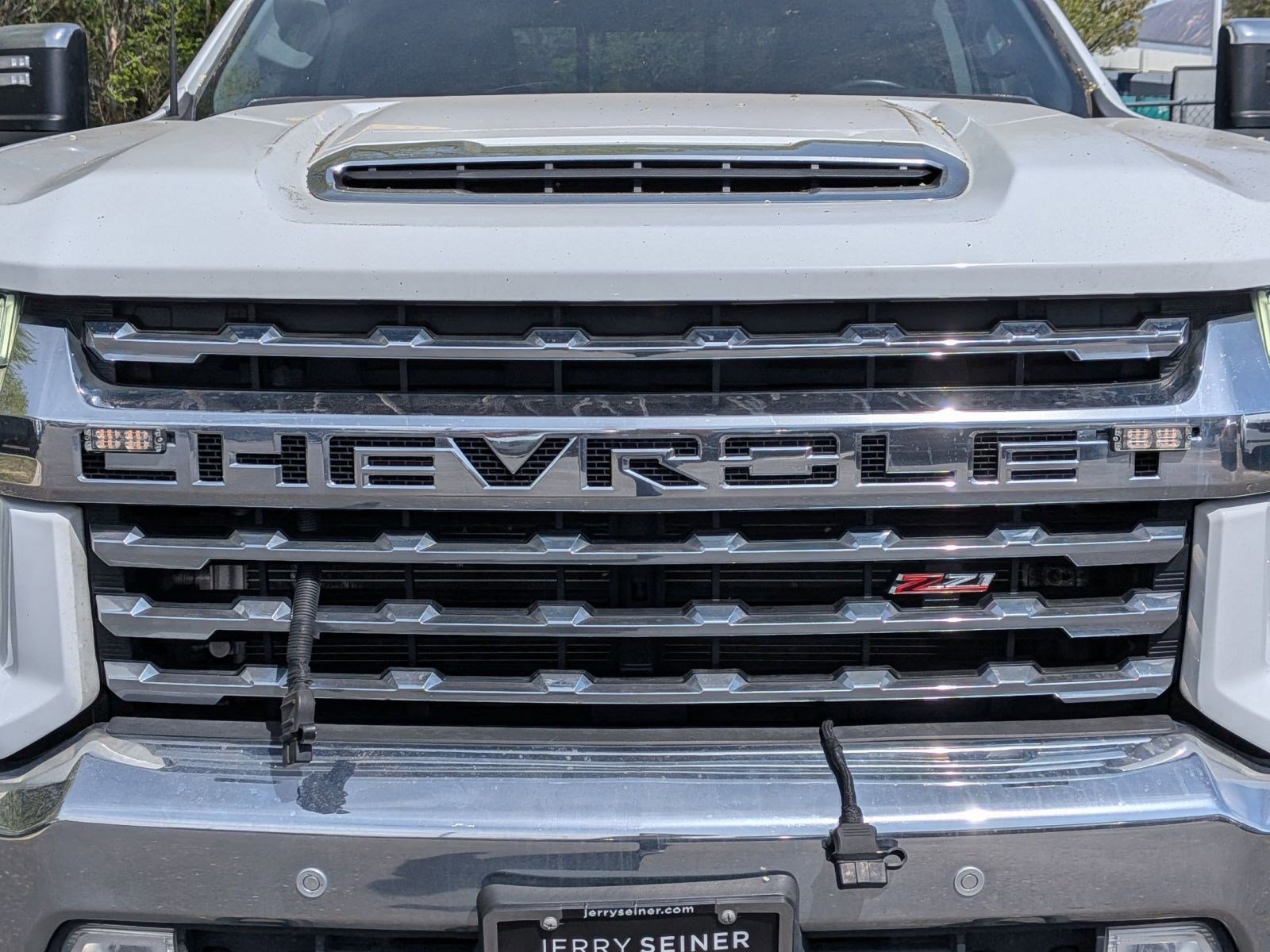 Used 2023 Chevrolet Silverado 3500 LTZ w/ LTZ Plus Package image 10