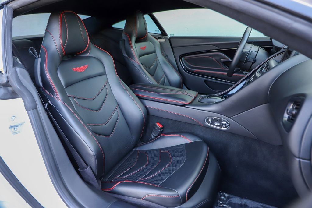 Used 2019 Aston Martin DBS Superleggera RWD image 44