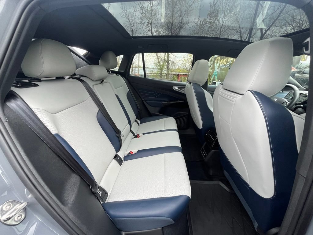 Certified 2024 Volkswagen ID.4 S RWD image 24