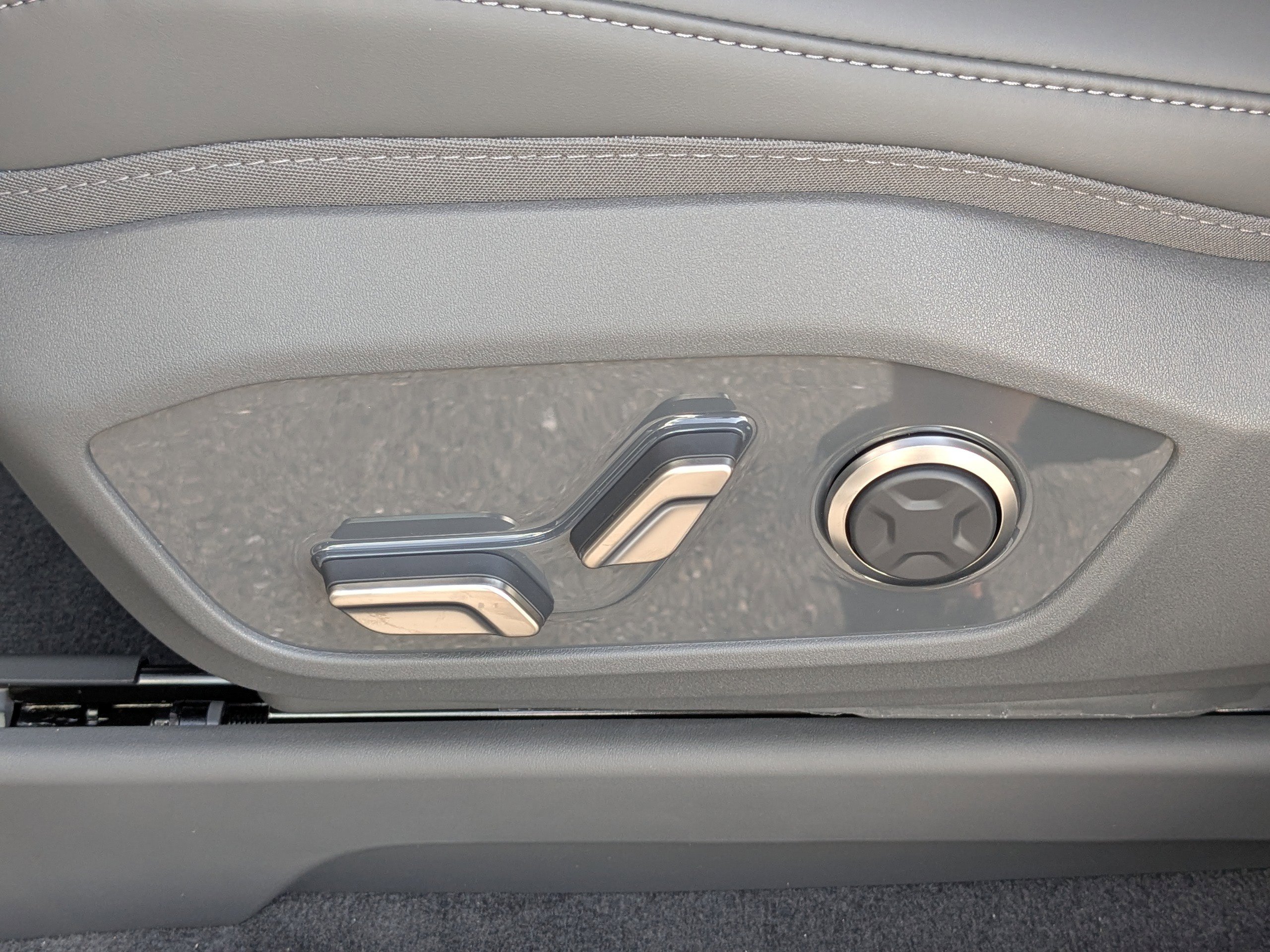 New 2026 Kia EV9 Wind image 23