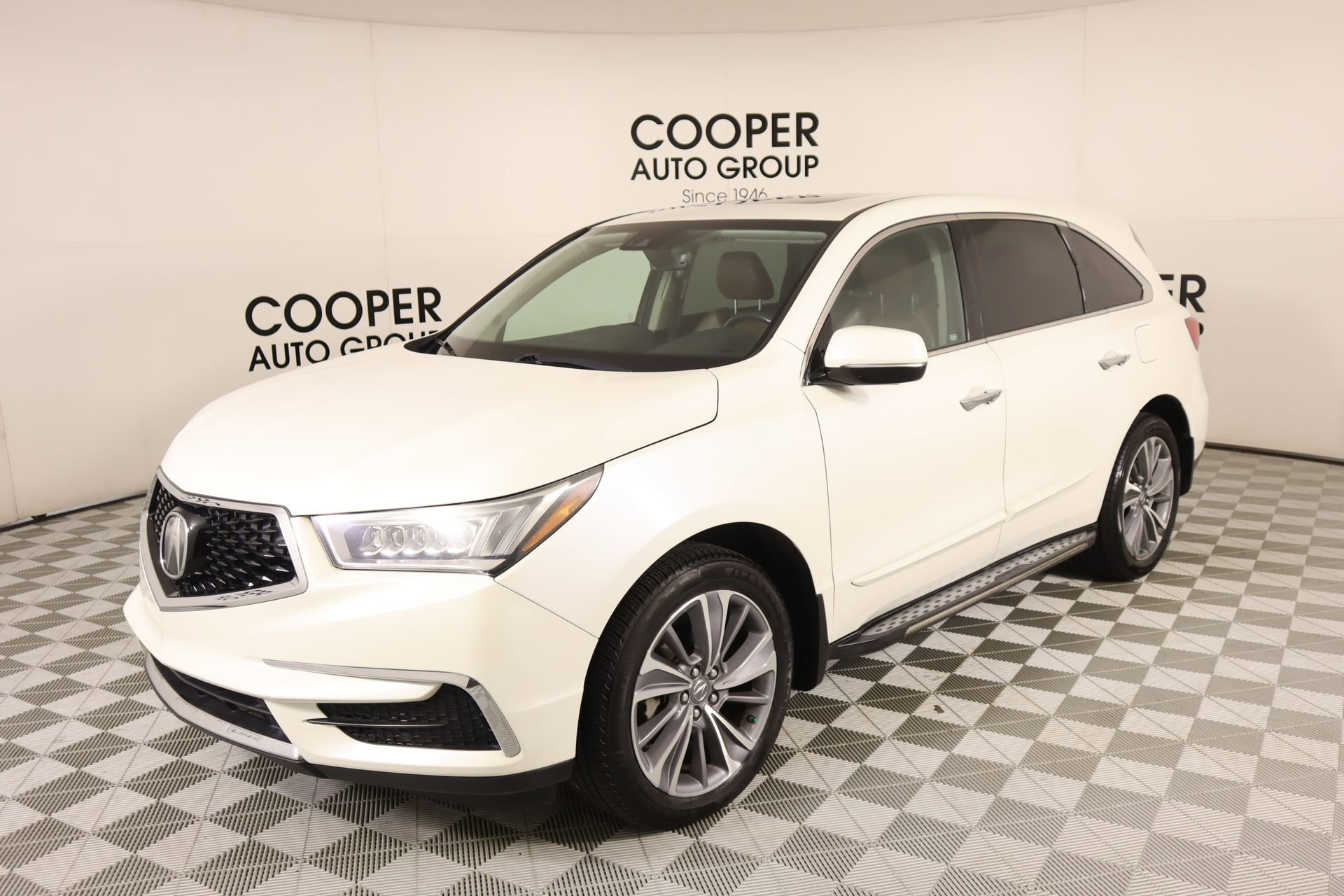 Used 2018 Acura MDX SH-AWD w/ Technology Package image 11
