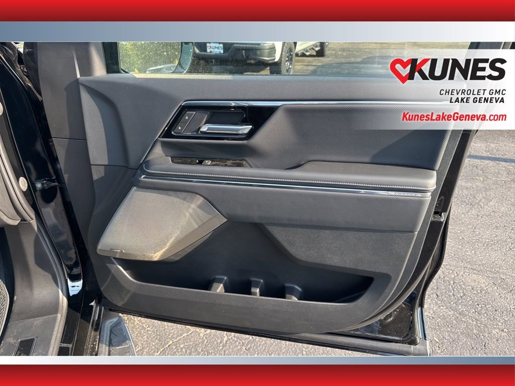 New 2025 GMC Sierra EV Denali image 19