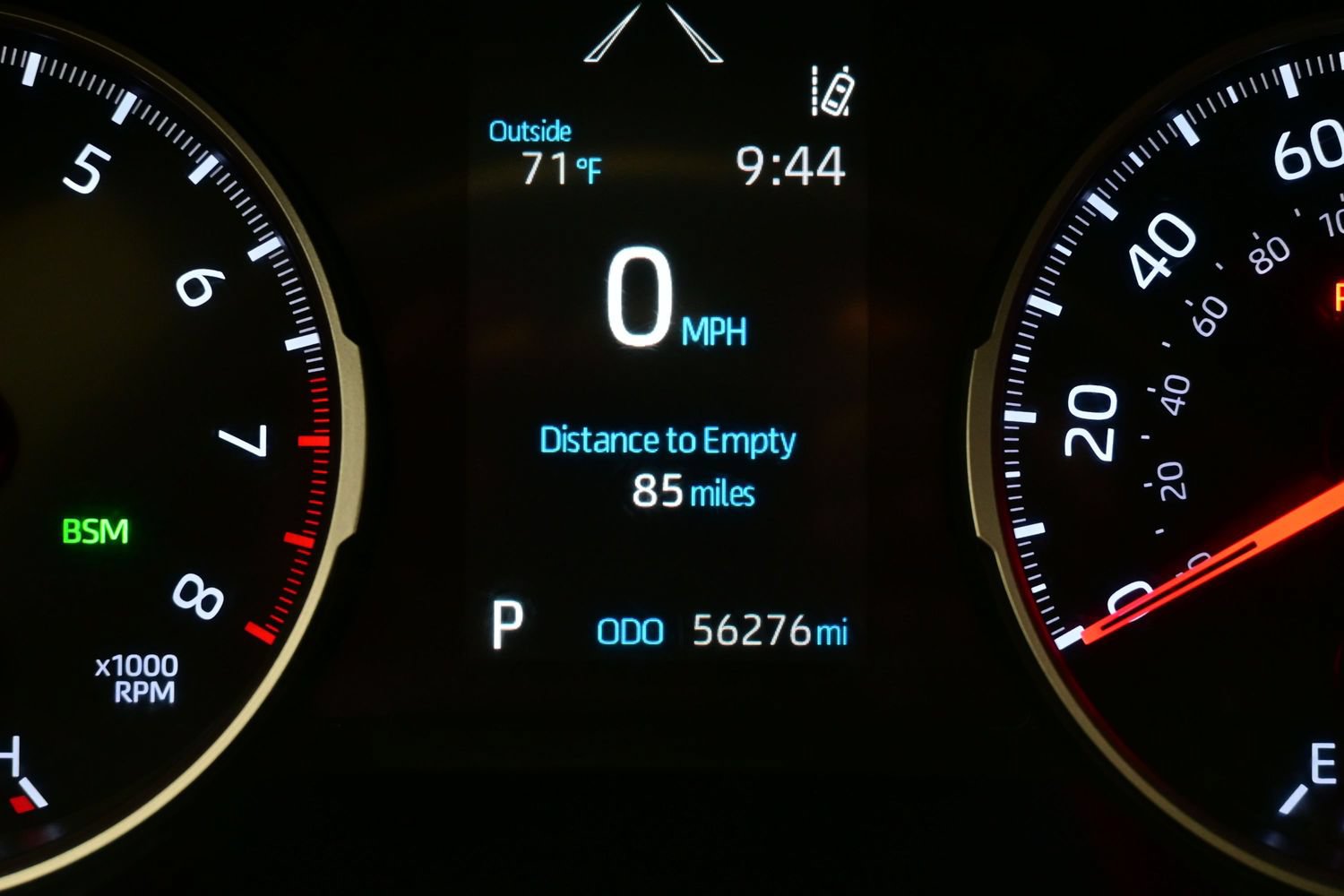 Used 2020 Toyota RAV4 XLE Premium FWD image 25