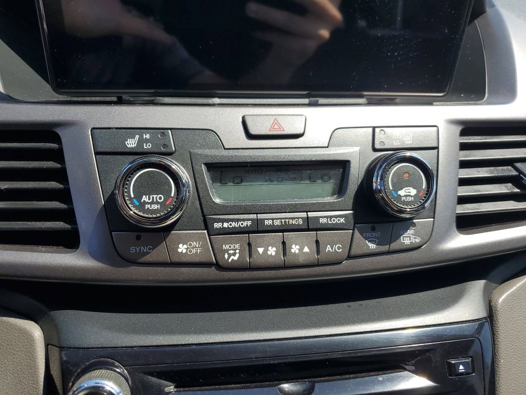 Used 2015 Honda Odyssey EX-L image 30