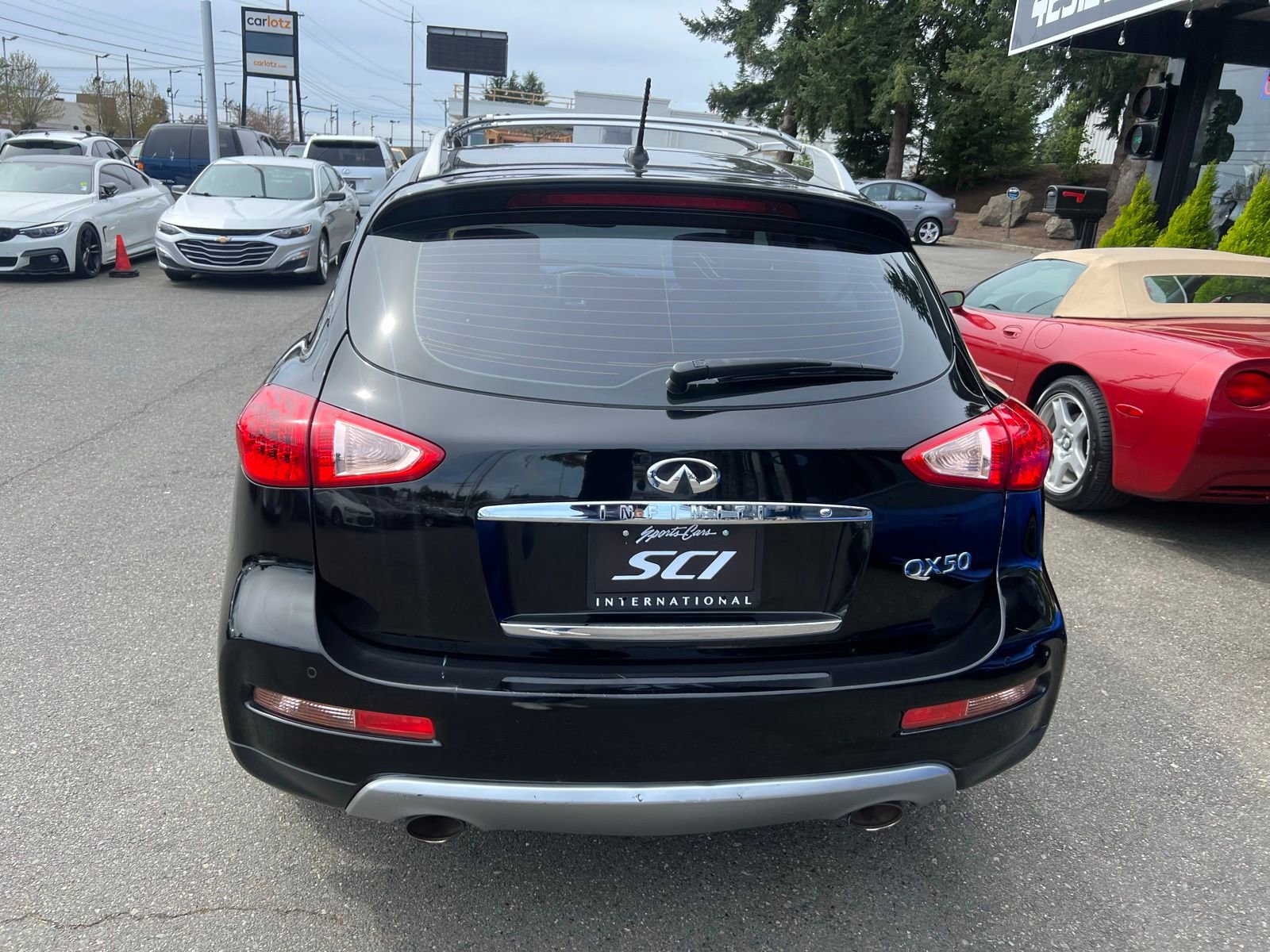 Used 2016 INFINITI QX50 AWD w/ Technology Package image 4
