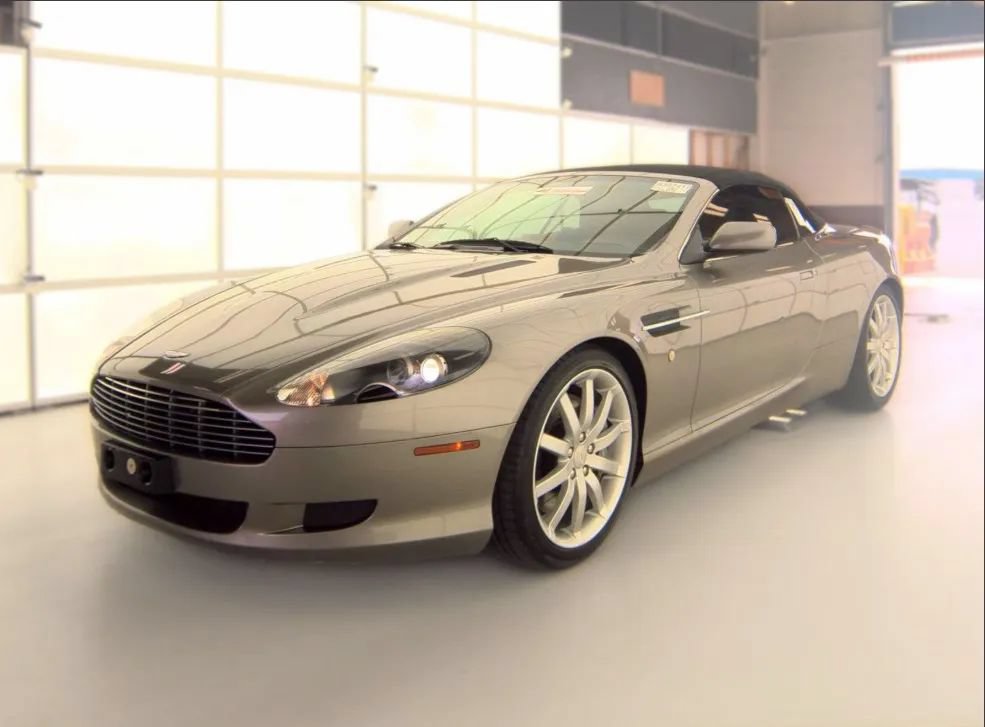 Used 2006 Aston Martin DB9 Volante RWD image 1