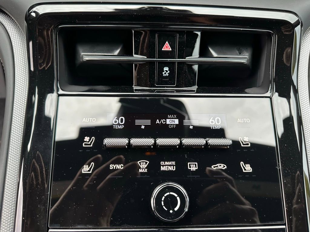 Used 2026 Porsche Panamera 4 image 24