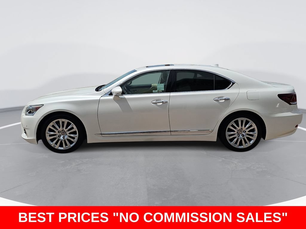 Used 2016 Lexus LS 460 w/ Comfort Package RWD image 6