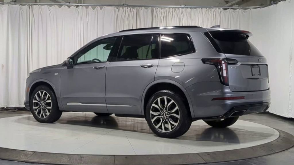 Used 2021 Cadillac XT6 Sport image 8