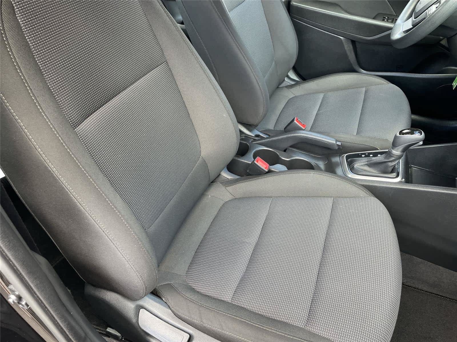 Used 2022 Hyundai Accent SE w/ Cargo Package FWD image 17