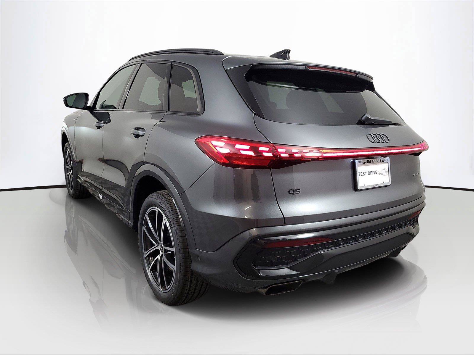 New 2026 Audi Q5 Premium Plus AWD/4WD image 4