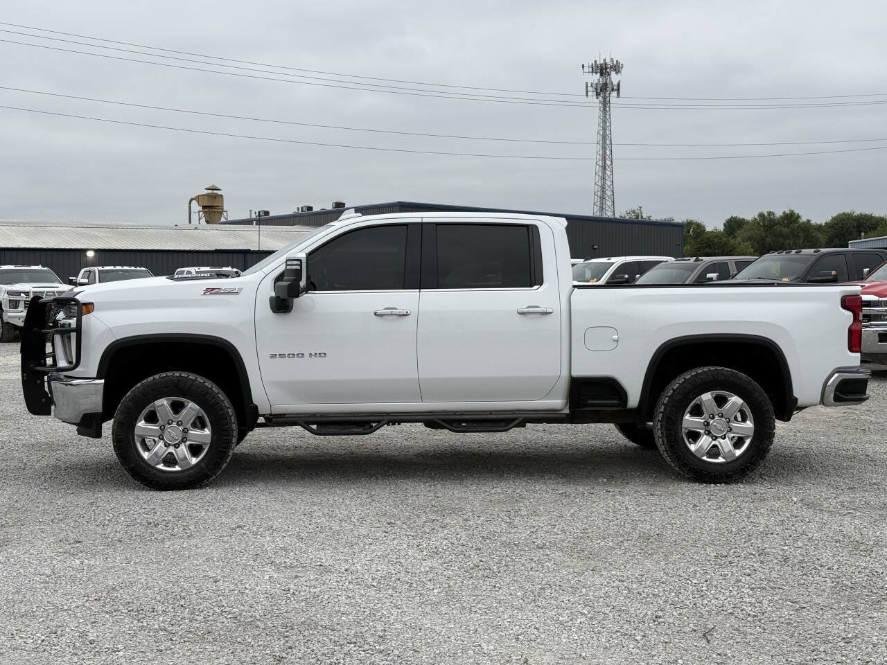 Used 2020 Chevrolet Silverado 2500 LTZ w/ LTZ Premium Package AWD/4WD image 3